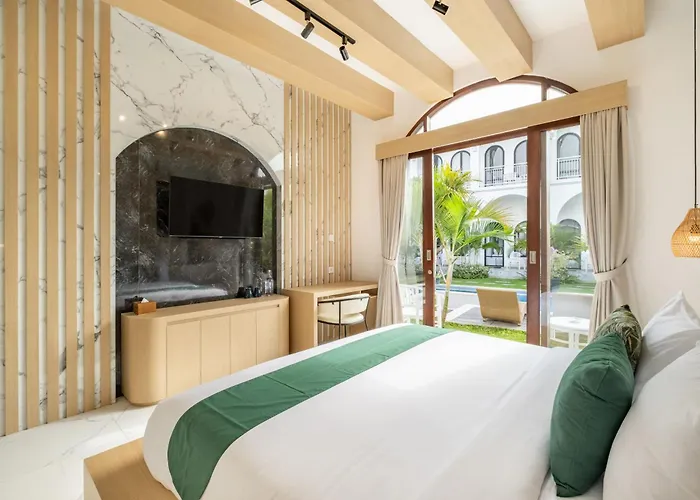 Hotel Cove Ume Nerus Residences & 3*