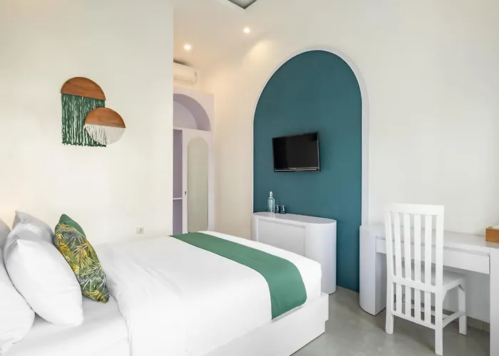 Hotel Cove Ume Nerus Residences & 3*