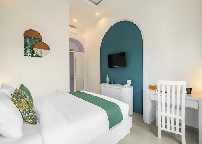 Cove Ume Nerus Residences & Hotel 3*